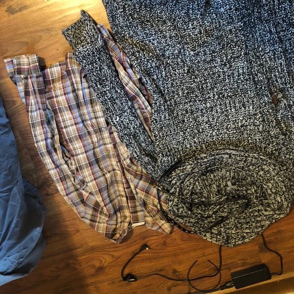 Shirts - Picture 8 of 8